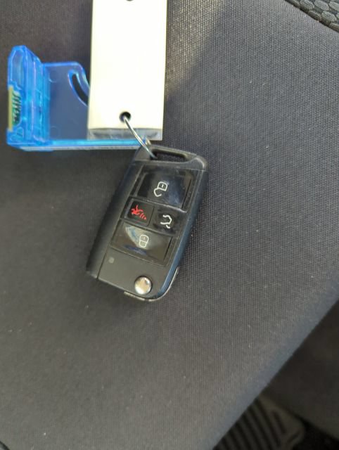 Used 2016 Volkswagen Golf S FWD image 34