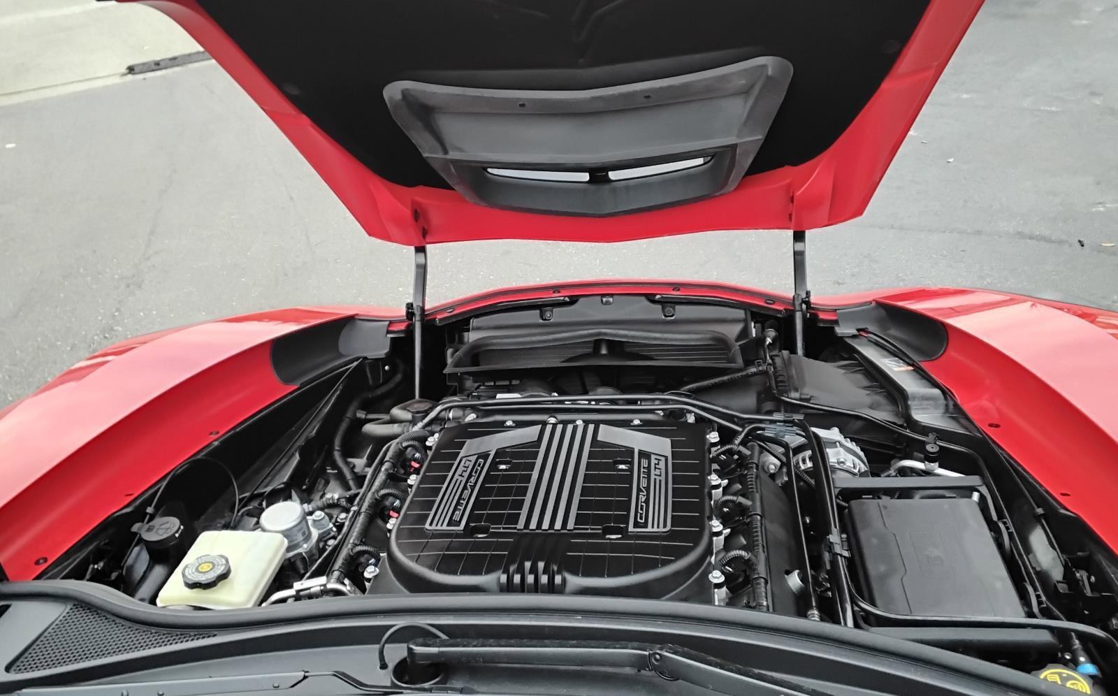 Used 2015 Chevrolet Corvette Z06 w/ 3LZ Preferred Equipment Group image 14