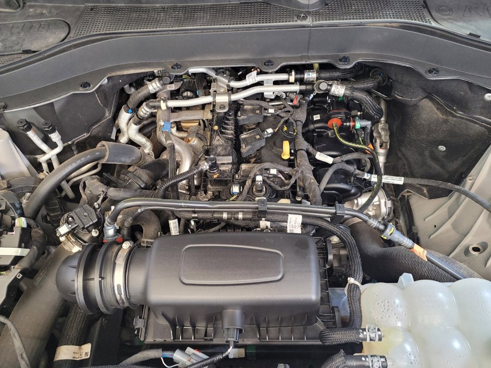 Used 2022 Ford Explorer XLT RWD image 30