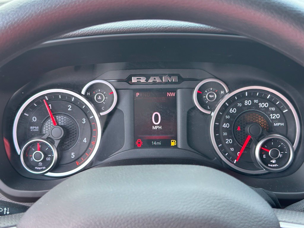 New 2026 RAM 3500 Tradesman AWD/4WD image 27