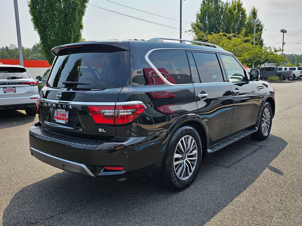 Used 2024 Nissan Armada SL w/ Captain's Chairs Package AWD/4WD image 5