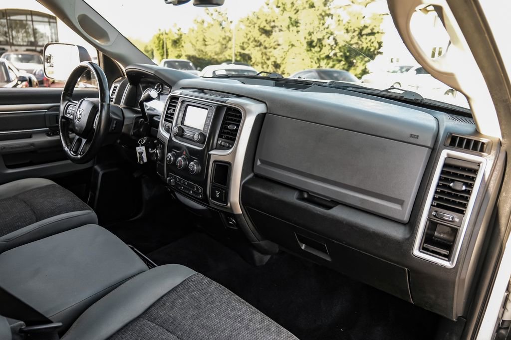 Used 2017 RAM 2500 Big Horn w/ Sport Appearance Group image 10