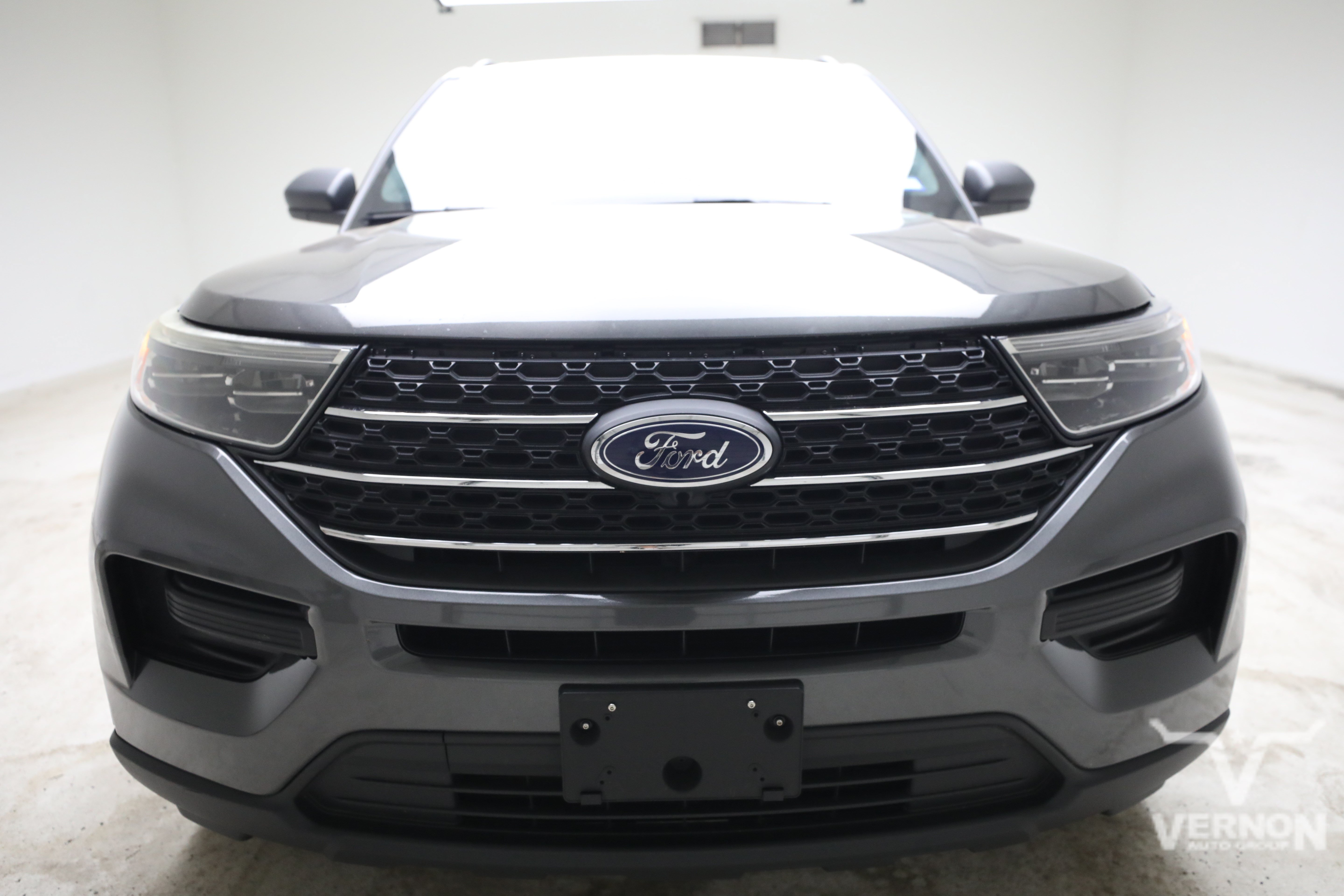 Used 2020 Ford Explorer XLT w/ Comfort Package AWD/4WD image 7
