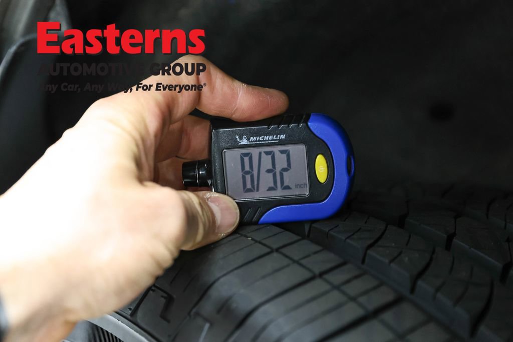 Used 2024 Ford Expedition XLT image 28