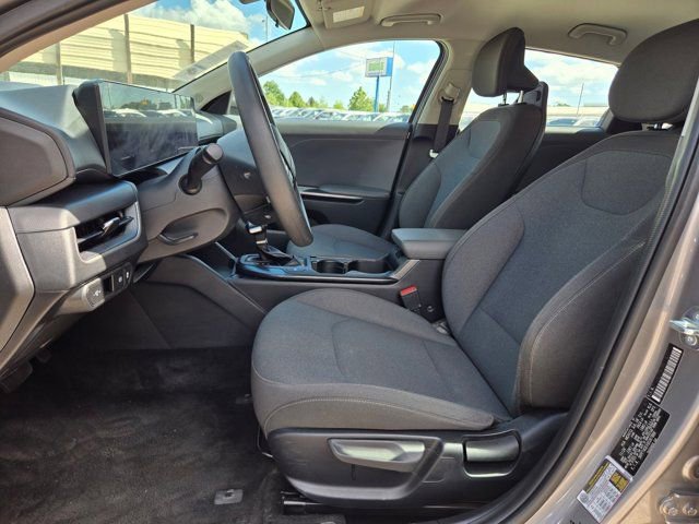 Used 2025 Kia K4 LXS image 23