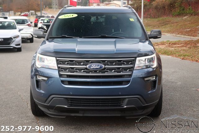 Used 2018 Ford Explorer XLT w/ Equipment Group 202A image 2