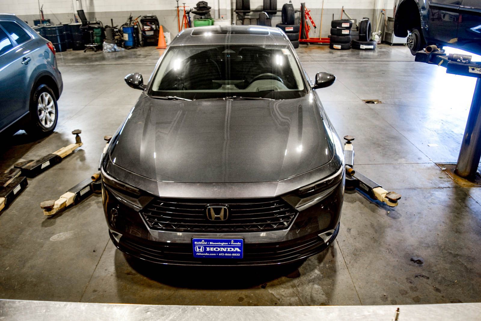 Used 2023 Honda Accord Touring image 14
