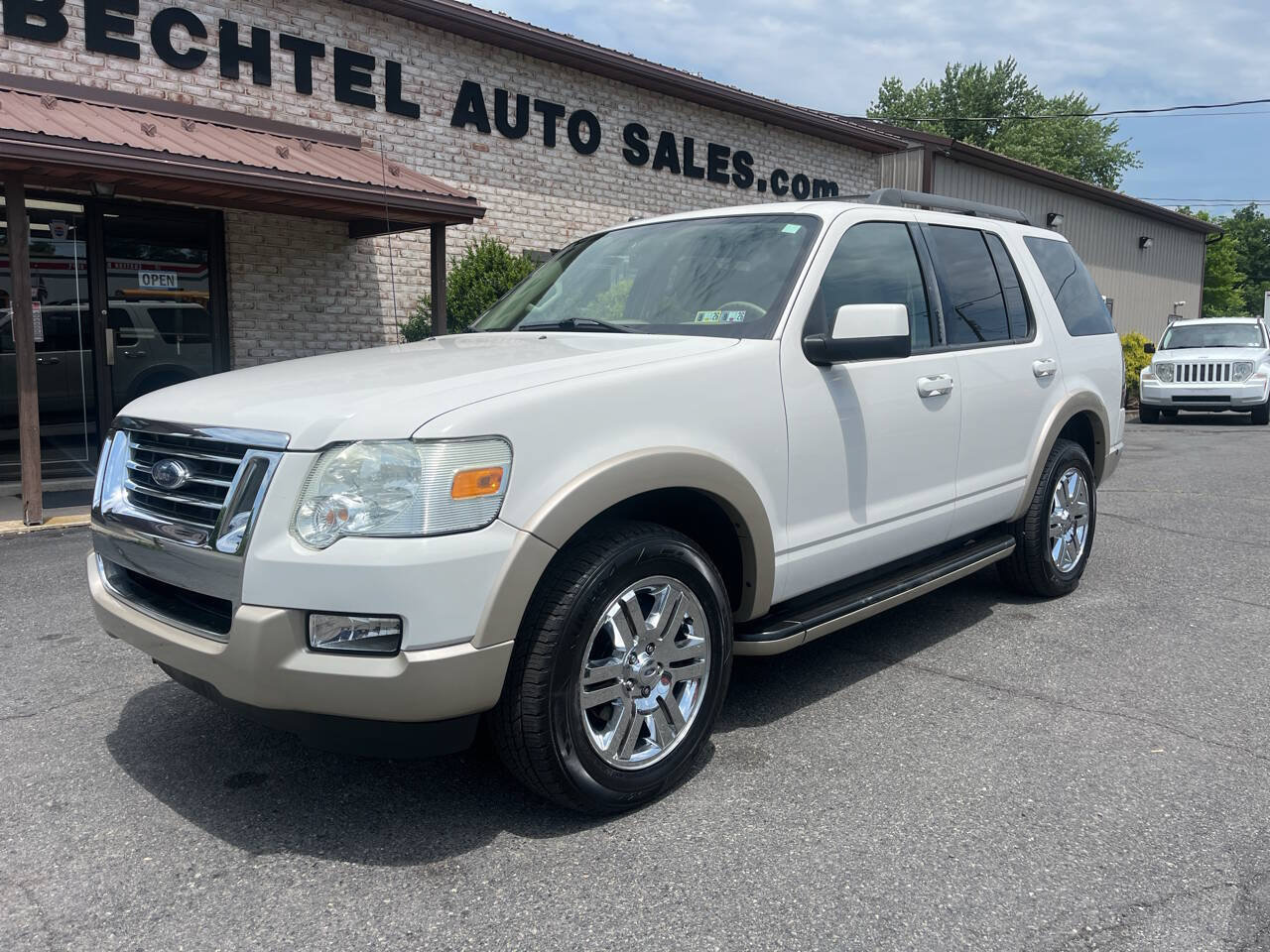 Used 2010 Ford Explorer Eddie Bauer AWD/4WD image 2