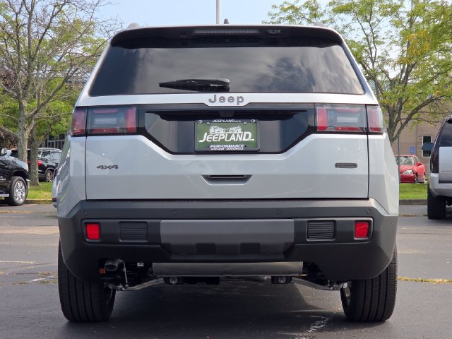 New 2026 Jeep Cherokee Overland w/ Advanced Pro Tech Group AWD/4WD image 26