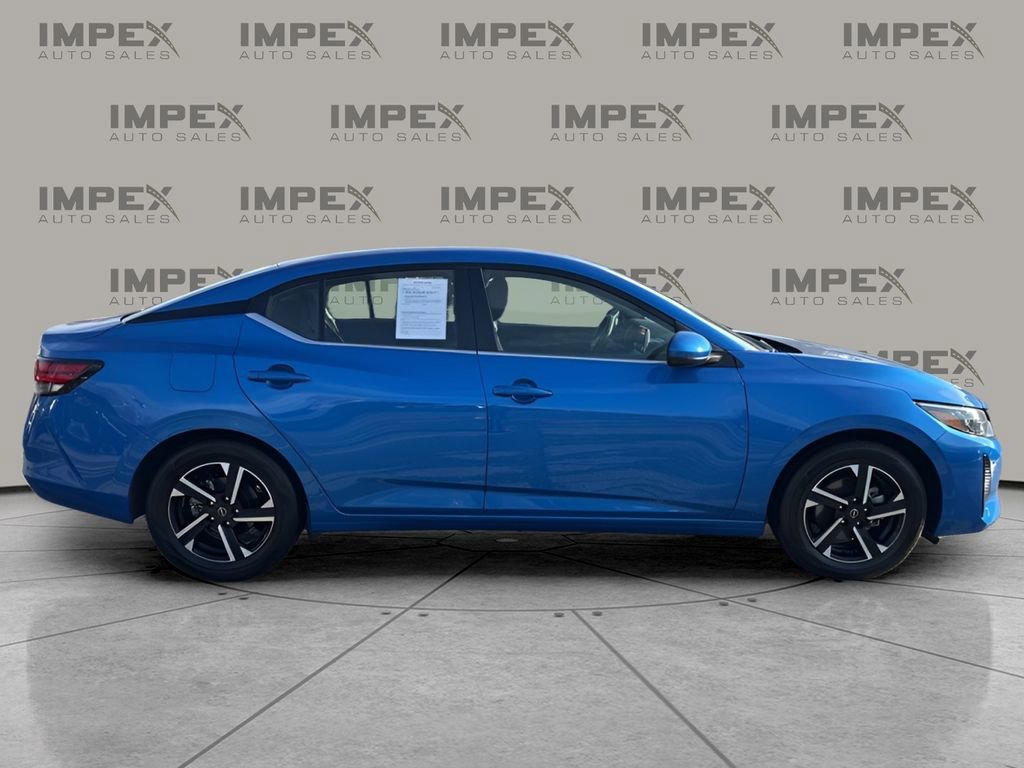 Used 2025 Nissan Sentra SV image 6