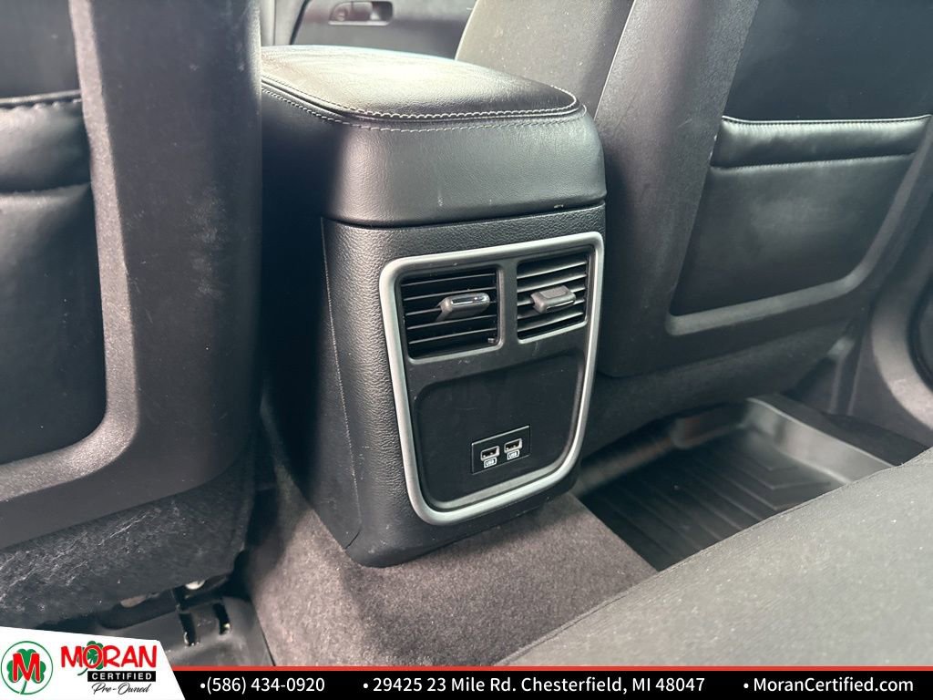 Used 2018 Dodge Charger GT image 23