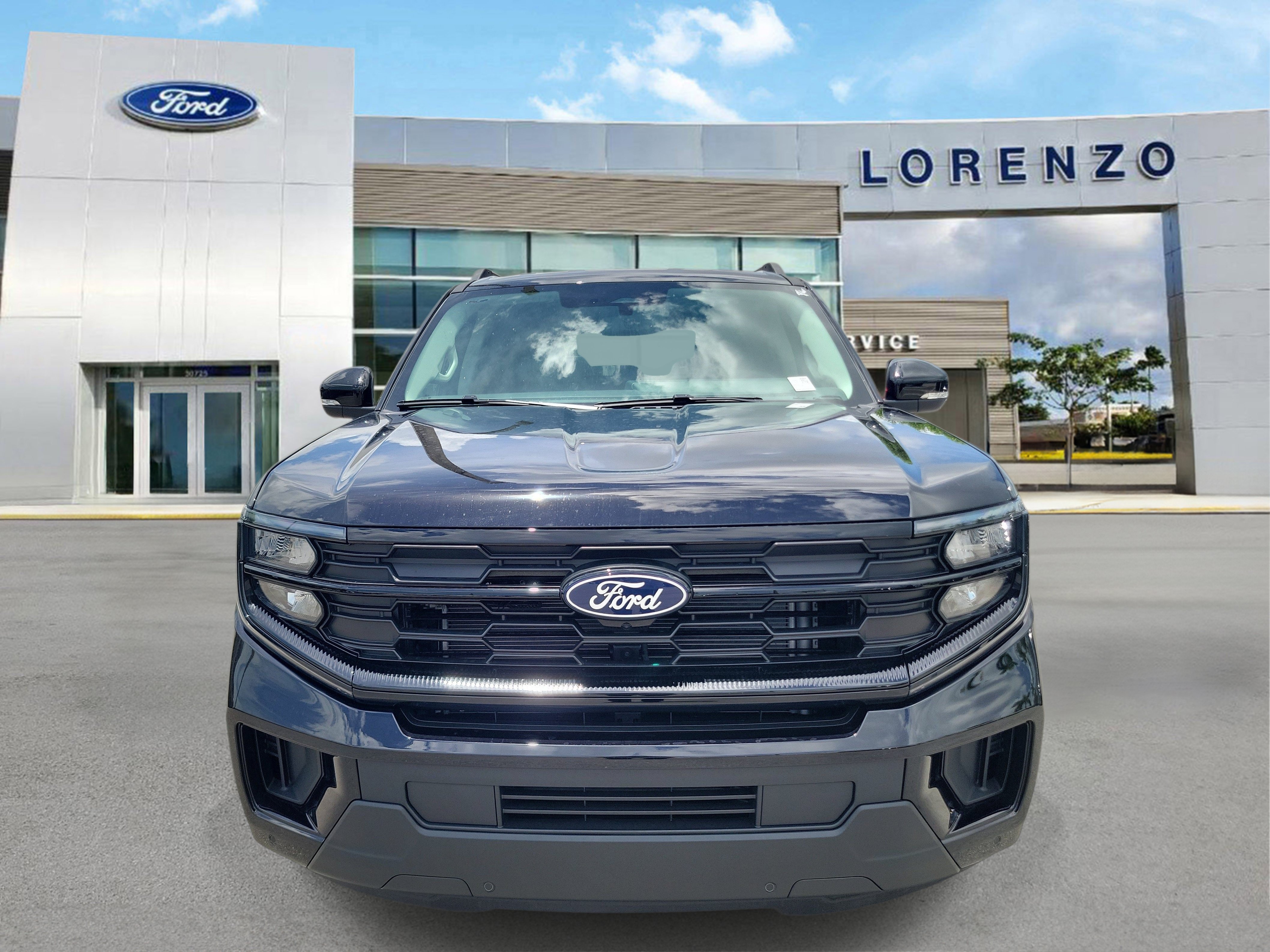 New 2027 Ford Expedition Max Active RWD image 2