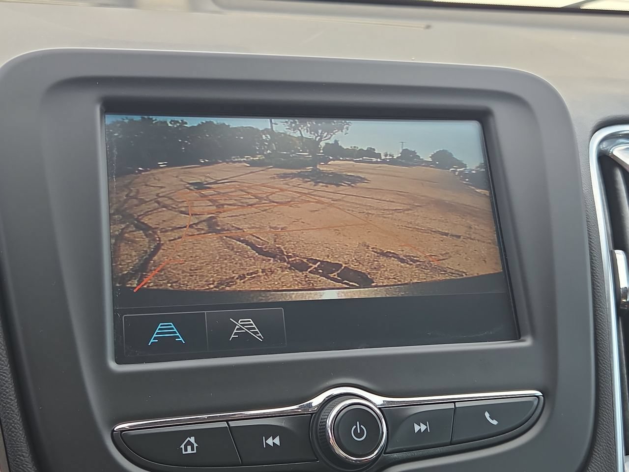 Used 2018 Chevrolet Malibu LT FWD image 31