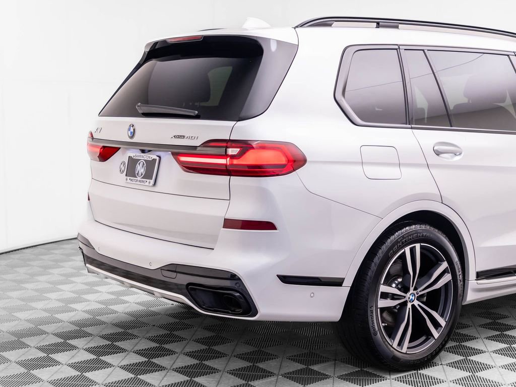 Used 2022 BMW X7 xDrive40i w/ M Sport Package AWD/4WD image 39