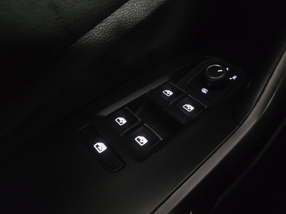 Used 2024 Volkswagen Jetta SE image 27