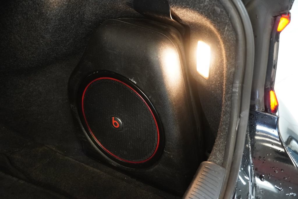 Used 2017 Dodge Charger SXT w/ AWD Plus Group image 11