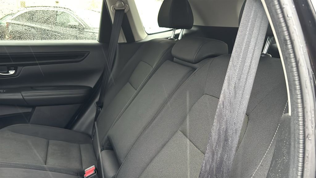 Certified 2025 Honda CR-V EX image 31