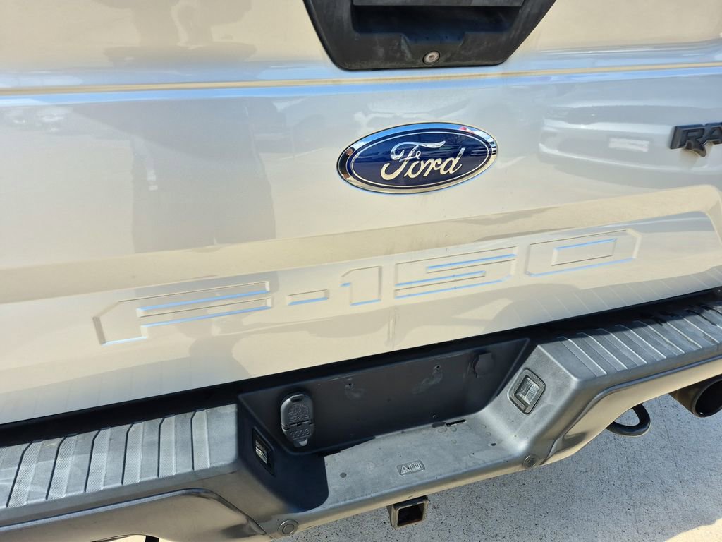 Used 2018 Ford F150 Raptor image 30