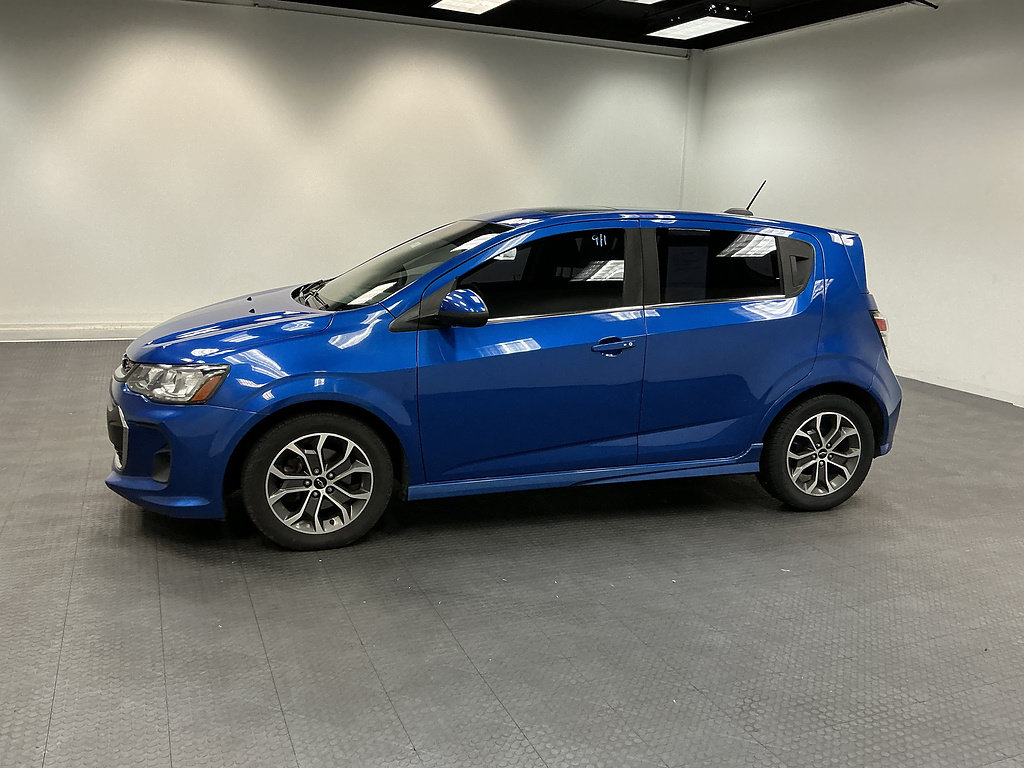 Used 2019 Chevrolet Sonic LT w/ Convenience Package FWD image 2