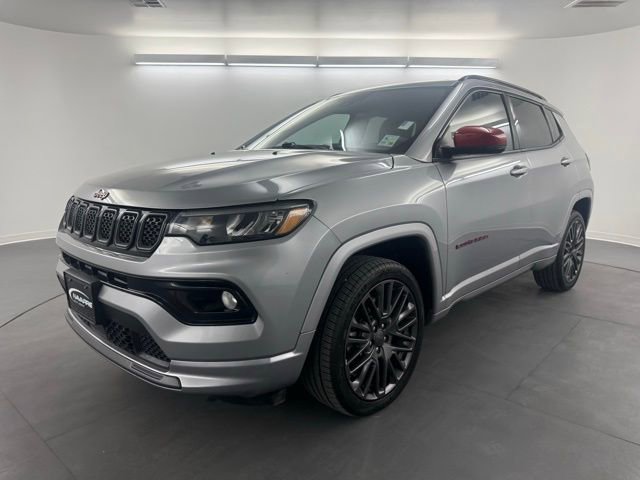 Used 2023 Jeep Compass Limited image 4