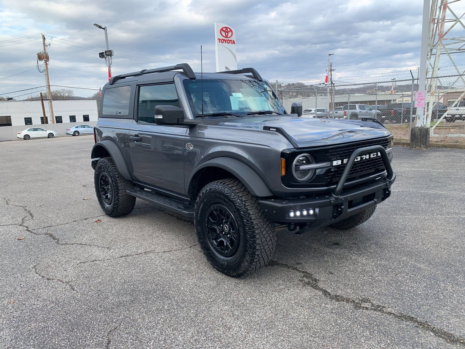 Used 2022 Ford Bronco Wildtrak AWD/4WD image 5