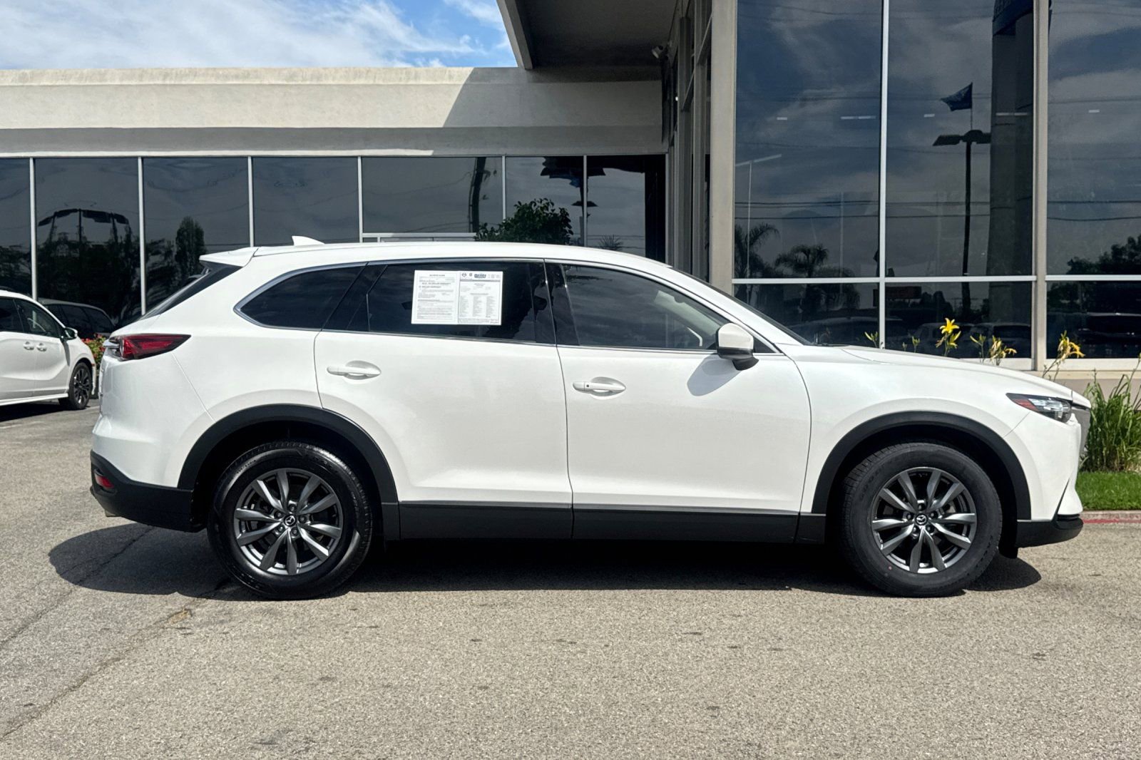 Used 2023 MAZDA CX-9 Touring image 3
