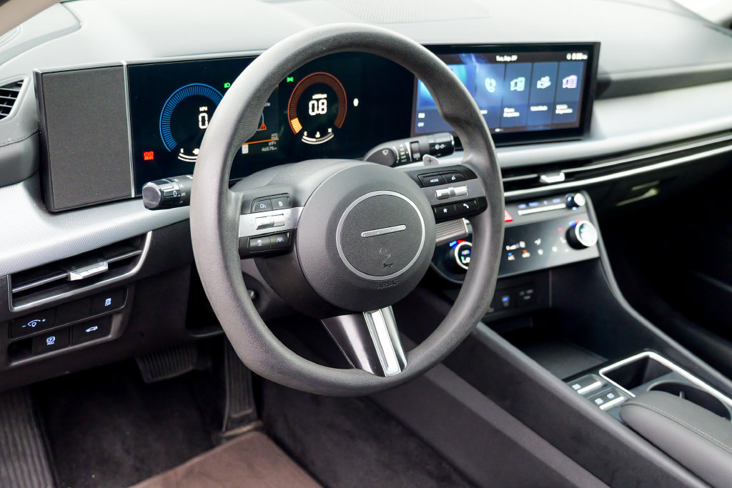 Used 2024 Hyundai Sonata SEL FWD image 19