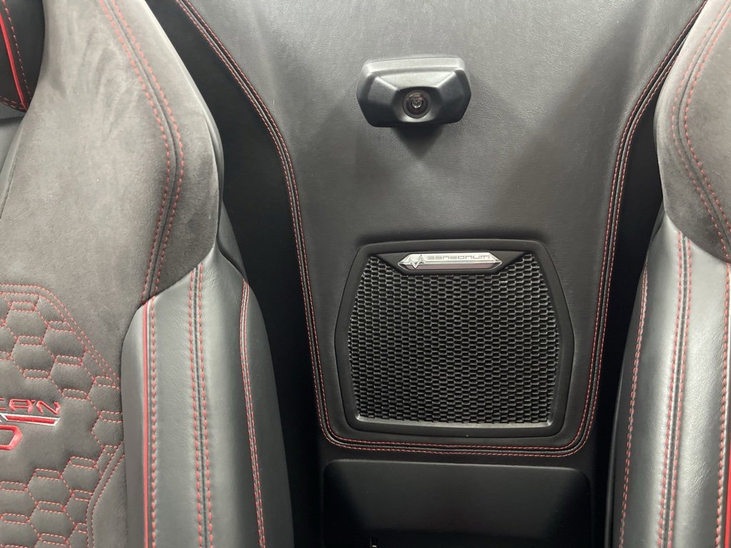 Used 2020 Lamborghini Huracan EVO image 36