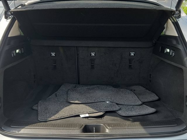 Used 2023 Buick Envision Avenir AWD/4WD image 24