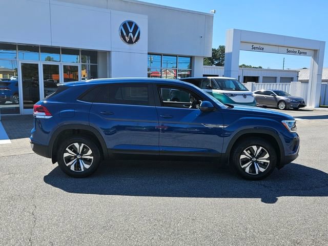 New 2026 Volkswagen Atlas Cross Sport SE image 14