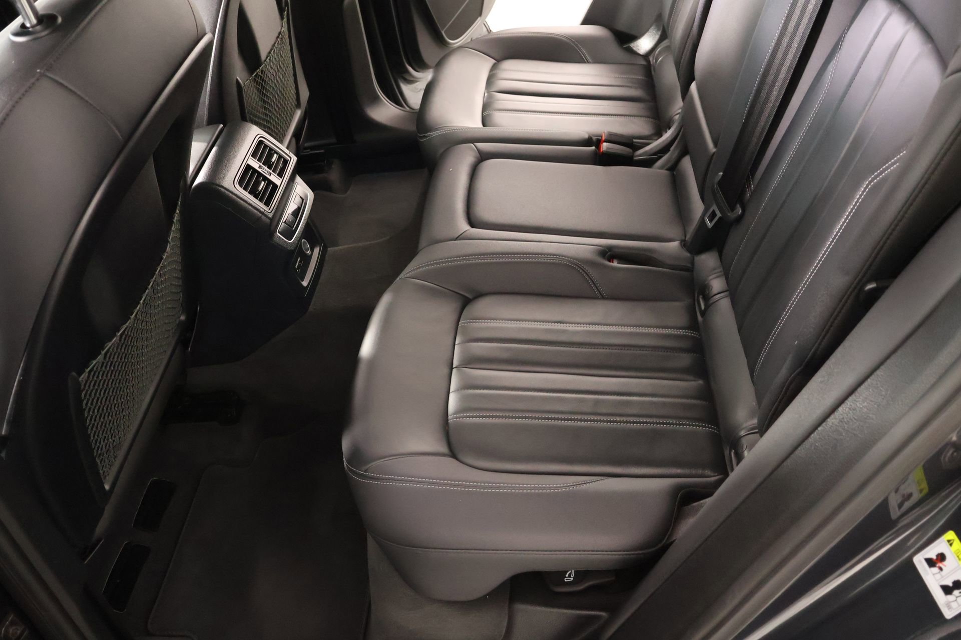 Used 2023 Audi Q5 2.0T Premium w/ Convenience Package image 12