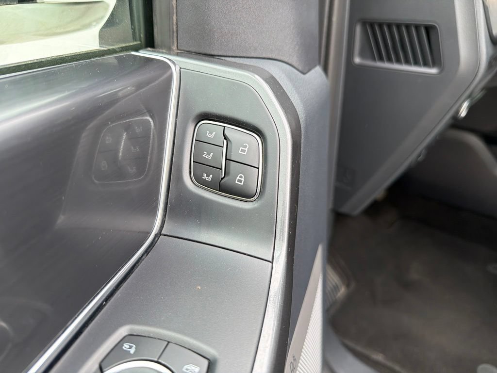 Used 2022 Ford F150 Lariat AWD/4WD image 60