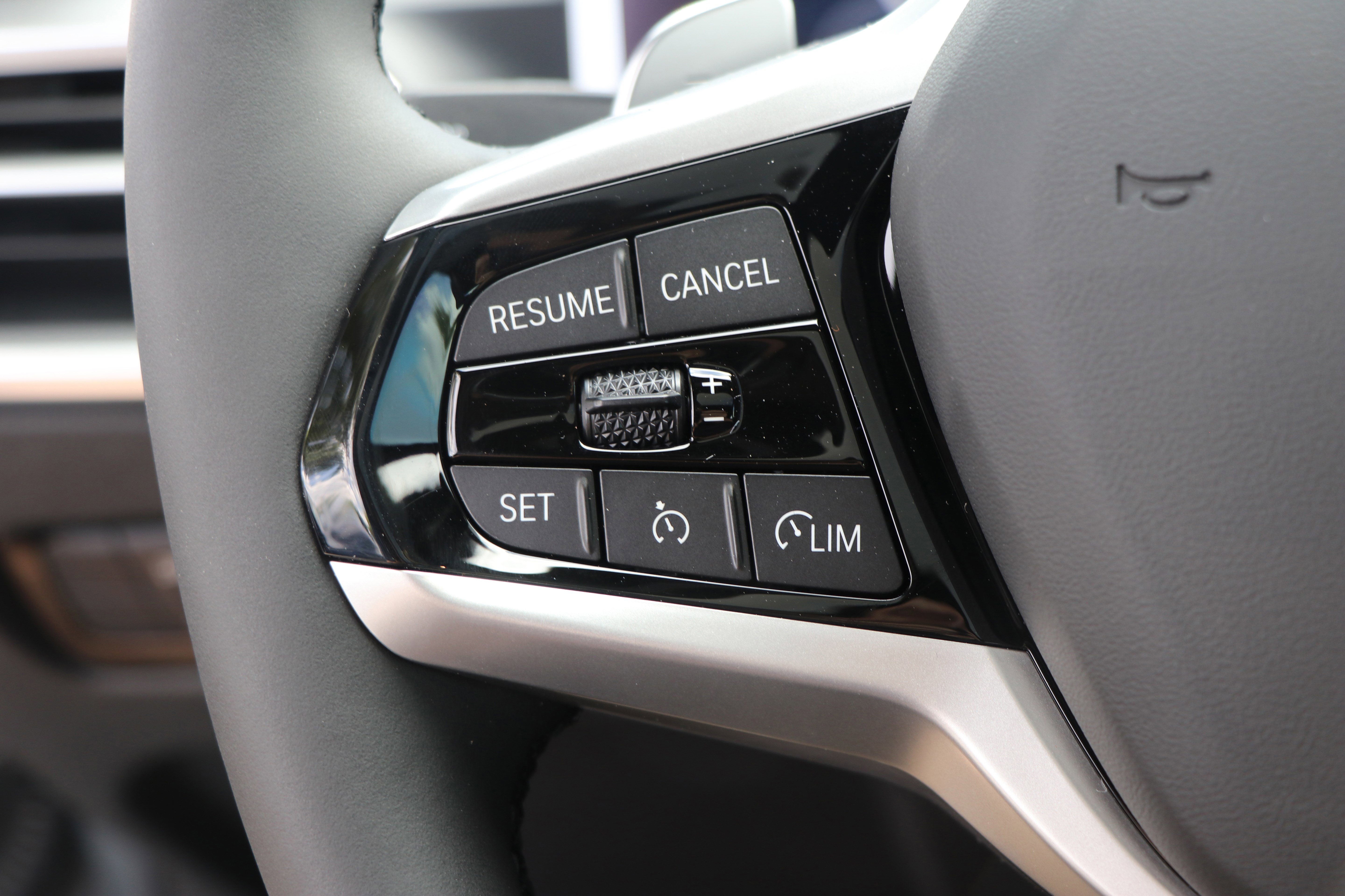 Certified 2026 BMW 430i Coupe w/ Premium Package image 18