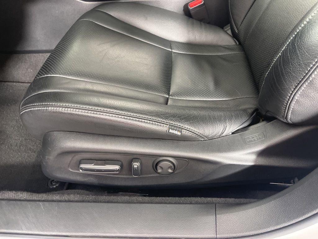 Certified 2024 Honda Accord EX image 19