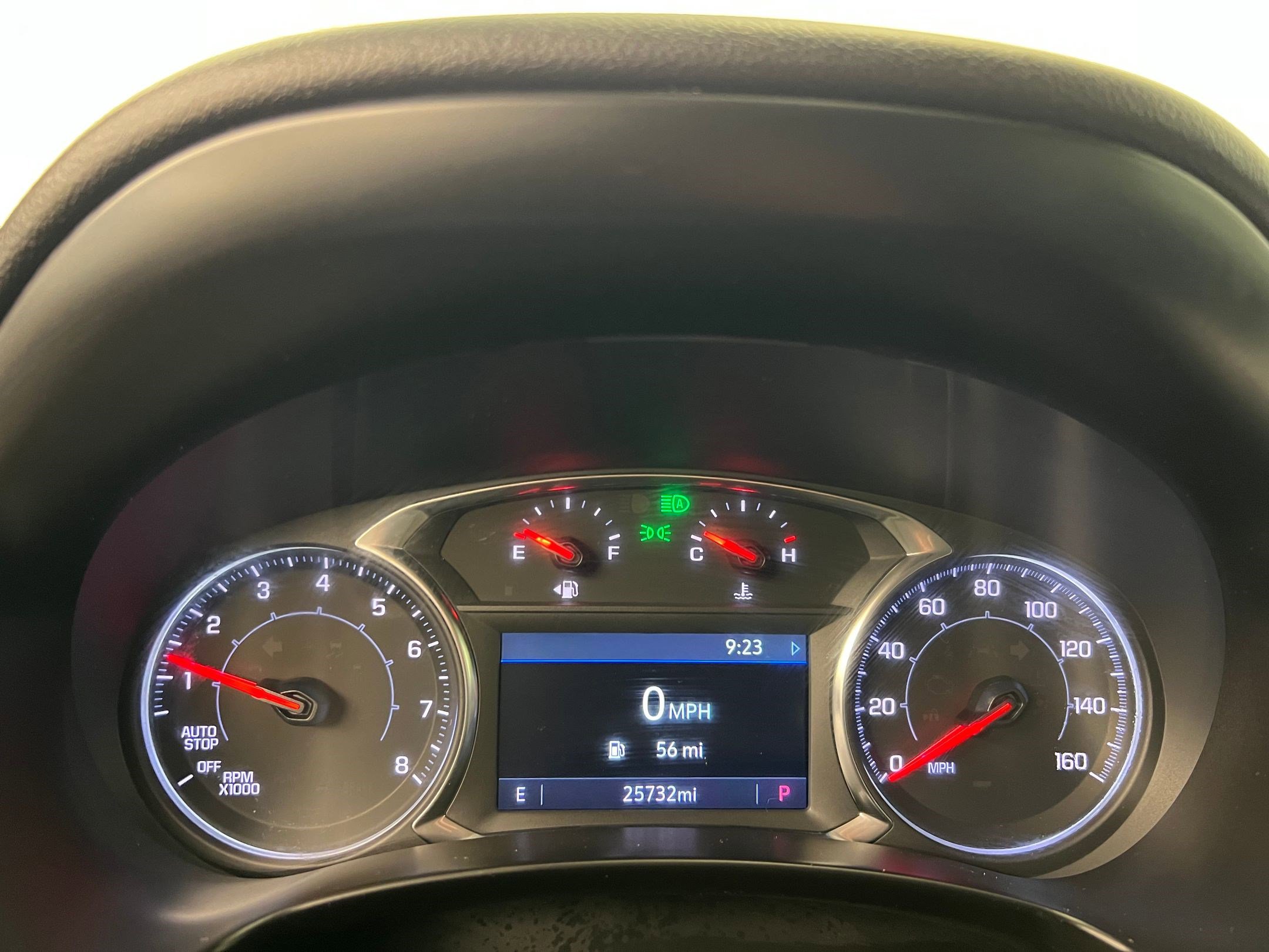 Used 2024 GMC Terrain SLT image 18