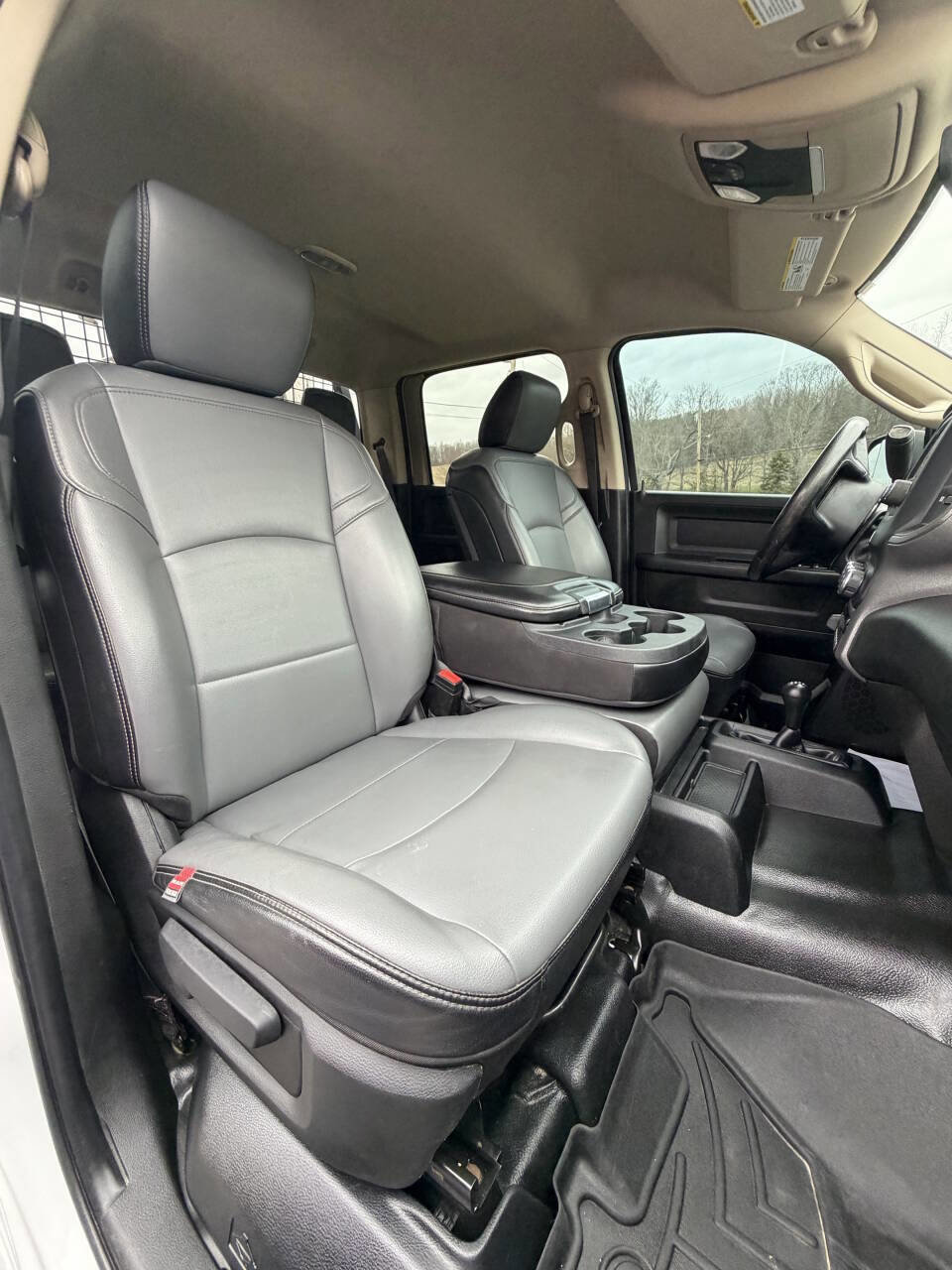 Used 2020 RAM 5500 Tradesman w/ Chrome Appearance Group image 47