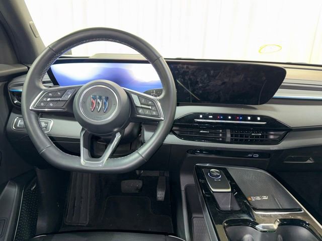Used 2025 Buick Enclave Sport Touring AWD/4WD image 15