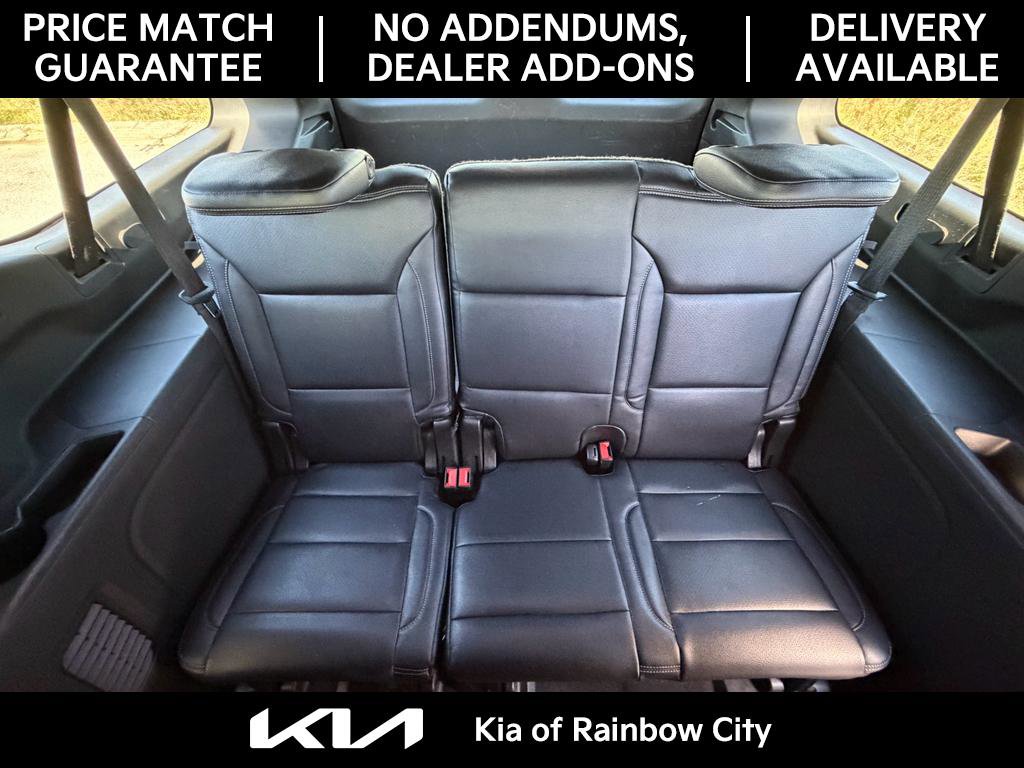 Used 2022 Chevrolet Suburban LS image 19