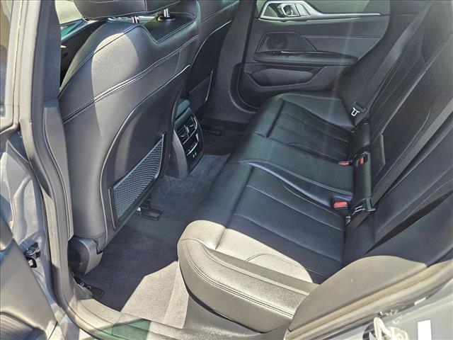 Certified 2023 BMW i4 eDrive40 w/ Premium Package RWD image 18