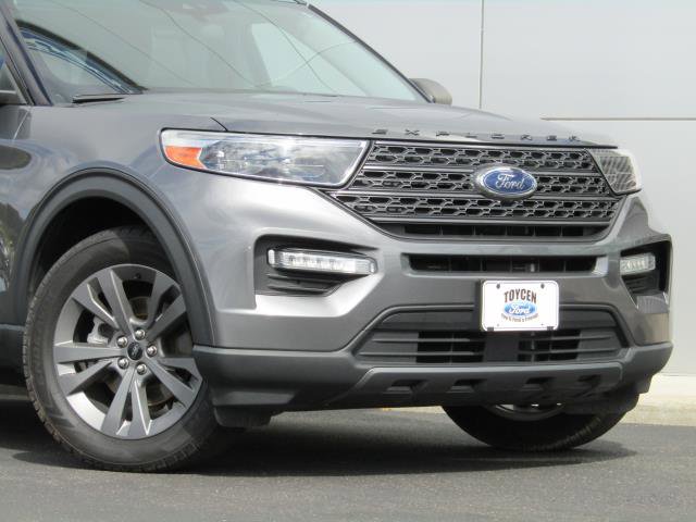 Used 2021 Ford Explorer XLT w/ Equipment Group 202A AWD/4WD image 5