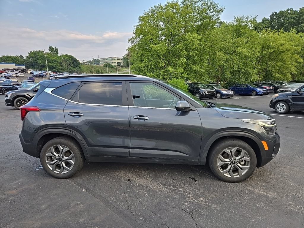 Certified 2024 Kia Seltos S AWD/4WD image 2