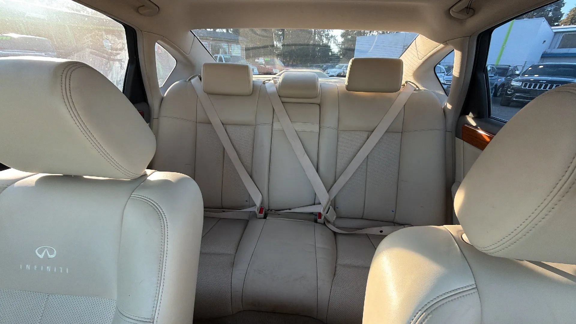 Used 2007 INFINITI M35 w/ Journey Pkg RWD image 9