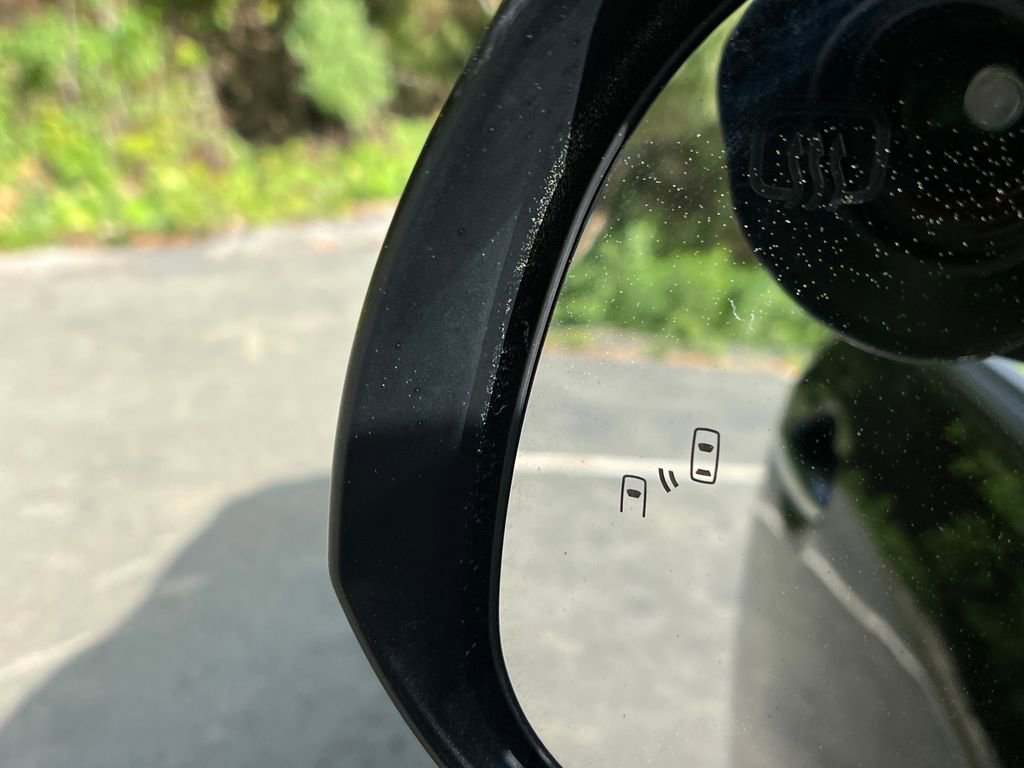 Used 2017 Toyota Sienna XLE Premium AWD/4WD image 28