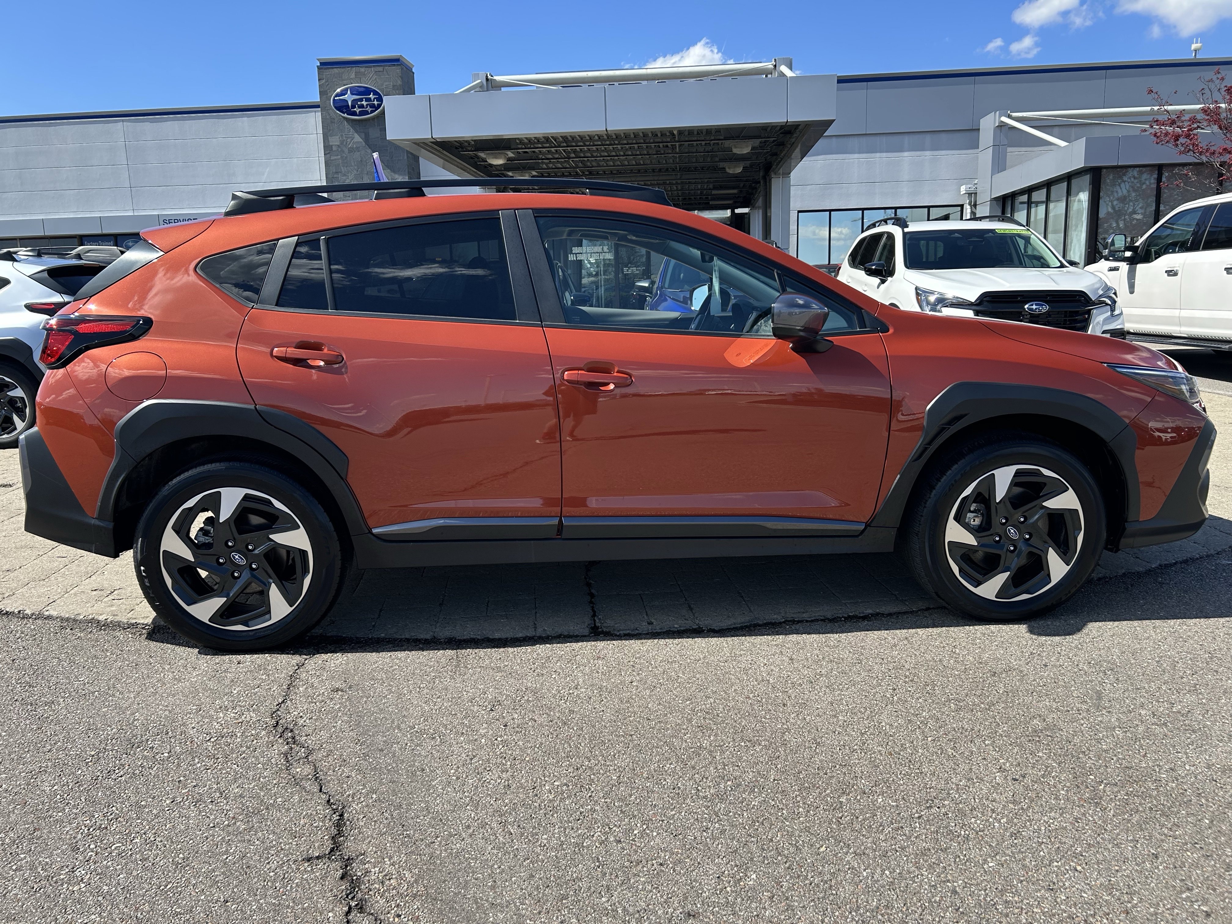 Certified 2024 Subaru Crosstrek 2.5i Limited w/ Popular Package #3A AWD/4WD image 8