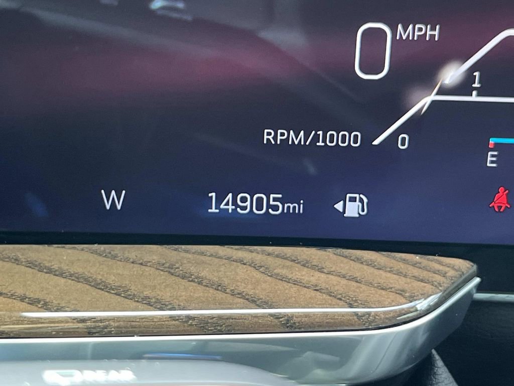 Certified 2025 Cadillac Escalade Sport Platinum image 42