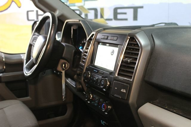 Used 2017 Ford F150 XLT w/ Equipment Group 302A Luxury AWD/4WD image 10
