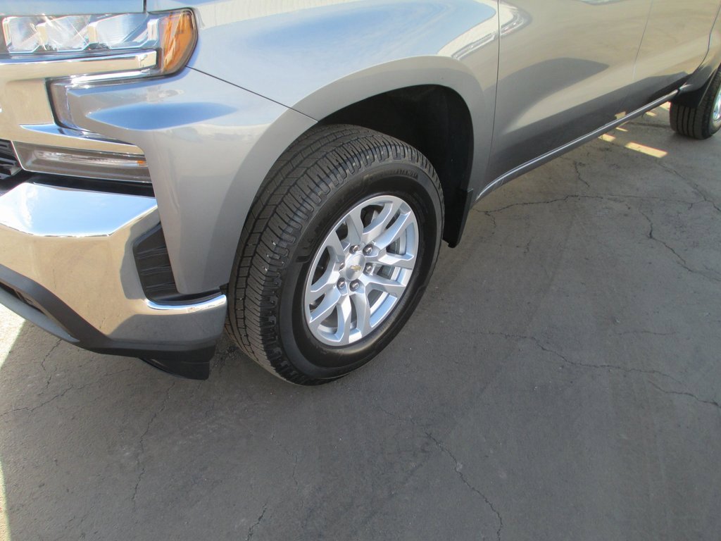 Used 2021 Chevrolet Silverado 1500 LT w/ LPO, Dark Essentials Package image 11