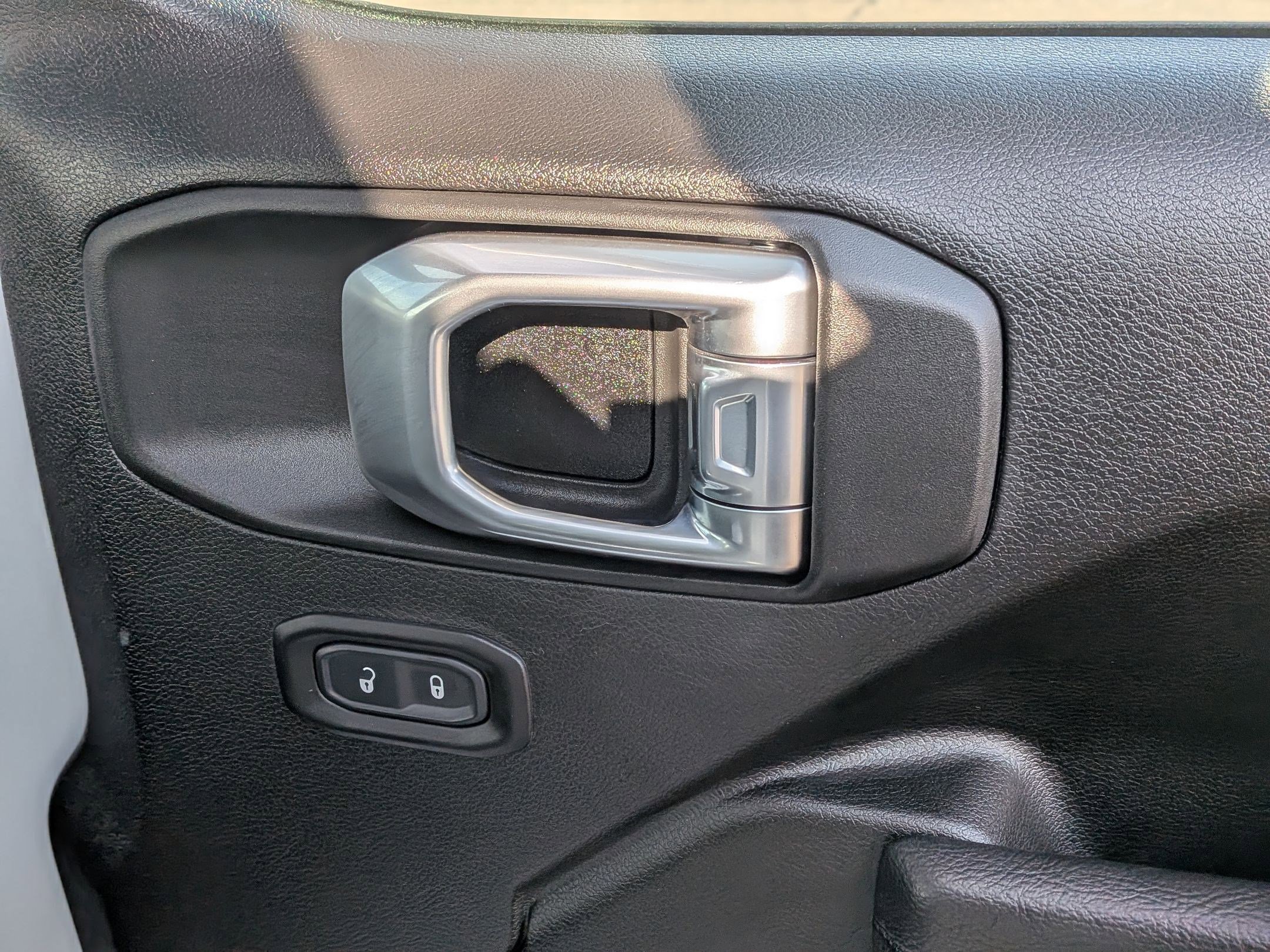 Used 2022 Jeep Wrangler Unlimited Sport image 37