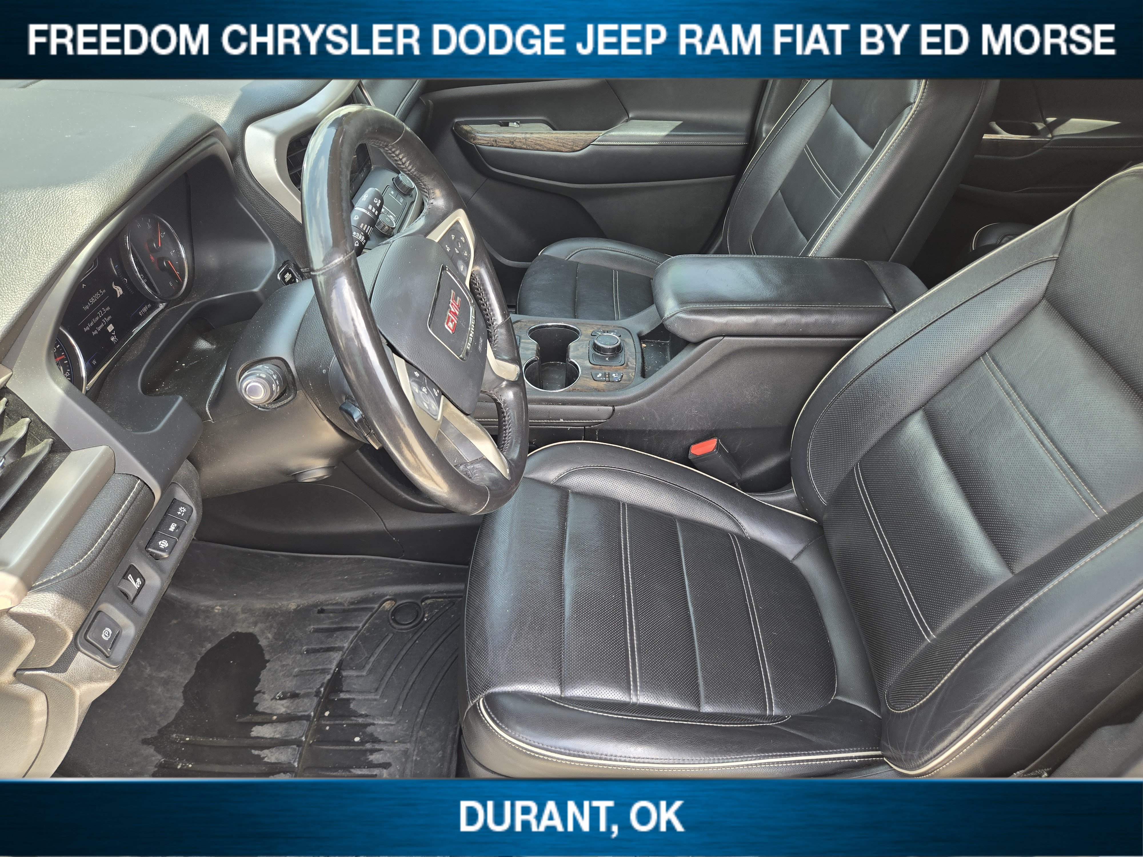 Used 2020 GMC Acadia Denali w/ Technology Package FWD image 8