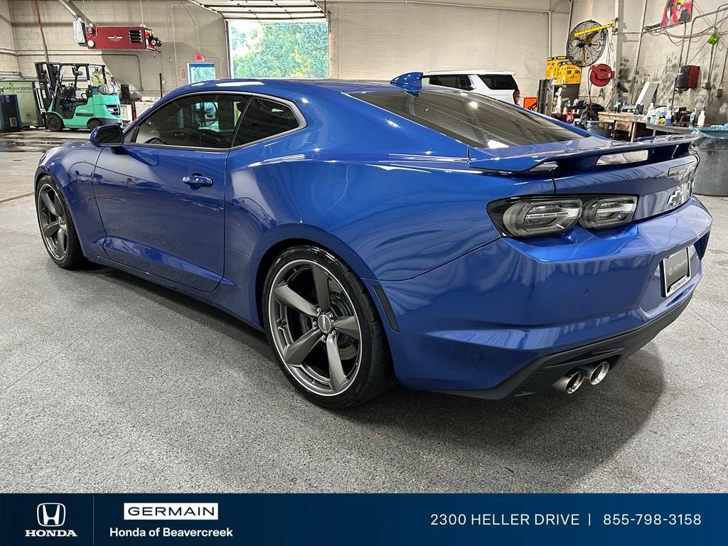 Used 2019 Chevrolet Camaro SS RWD image 6